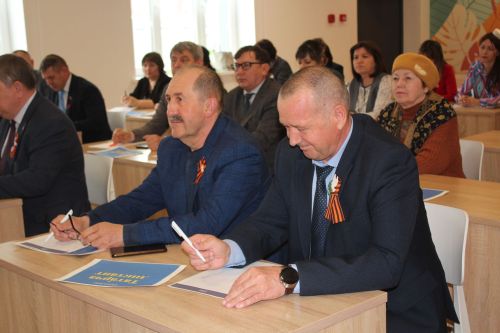 В Нурлате прошел «Татарча диктант»: сотни горожан проверили знание родного языка