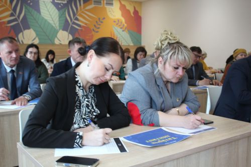 В Нурлате прошел «Татарча диктант»: сотни горожан проверили знание родного языка