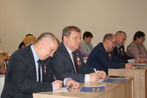 В Нурлате прошел «Татарча диктант»: сотни горожан проверили знание родного языка