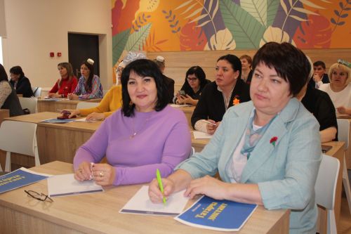 В Нурлате прошел «Татарча диктант»: сотни горожан проверили знание родного языка