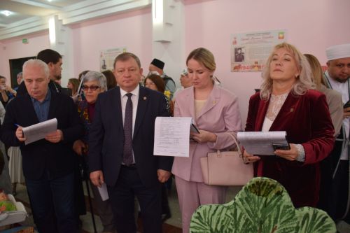 В Нурлате выбрали лучшую семейную династию зонального этапа республиканского фестиваля родословной