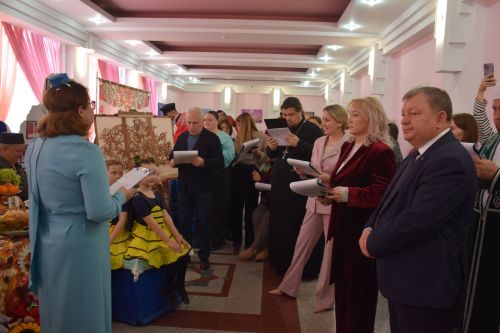 В Нурлате выбрали лучшую семейную династию зонального этапа республиканского фестиваля родословной