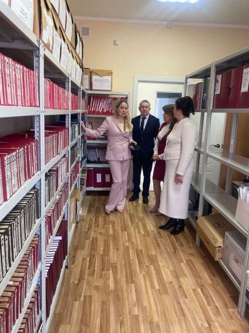 Руководитель ЗАГС Татарстана оценила работу нурлатского отдела