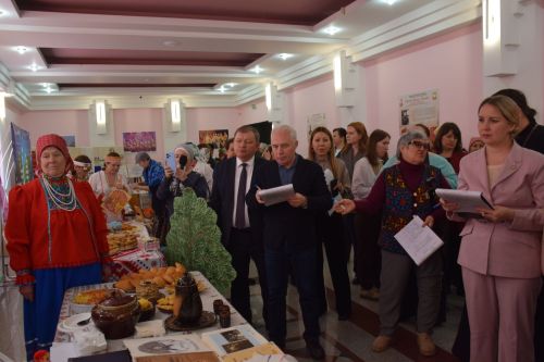 В Нурлате выбрали лучшую семейную династию зонального этапа республиканского фестиваля родословной