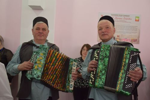 В Нурлате выбрали лучшую семейную династию зонального этапа республиканского фестиваля родословной