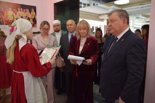 В Нурлате выбрали лучшую семейную династию зонального этапа республиканского фестиваля родословной