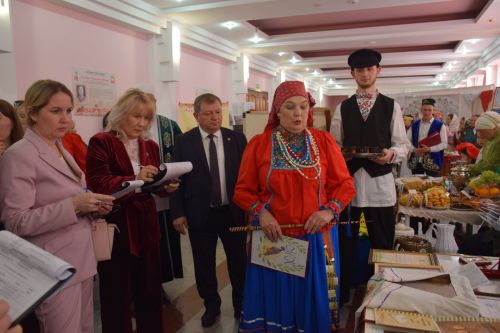 В Нурлате выбрали лучшую семейную династию зонального этапа республиканского фестиваля родословной