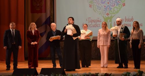 В Нурлате выбрали лучшую семейную династию зонального этапа республиканского фестиваля родословной