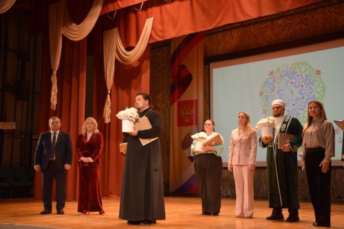 В Нурлате выбрали лучшую семейную династию зонального этапа республиканского фестиваля родословной