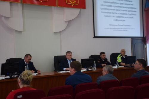 В Нурлате обсудили меры по повышению безопасности на дорогах