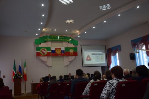 В Нурлате обсудили меры по повышению безопасности на дорогах