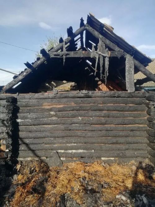 Пожар в микрорайоне Верхний Нурлат произошел из-за курения
