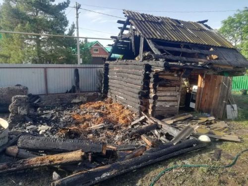 Пожар в микрорайоне Верхний Нурлат произошел из-за курения