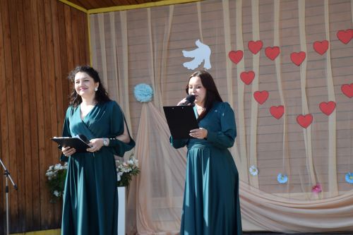 В Нурлате отметили Международный день семьи чествованием золотых юбиляров и многодетных
