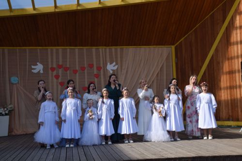 В Нурлате отметили Международный день семьи чествованием золотых юбиляров и многодетных