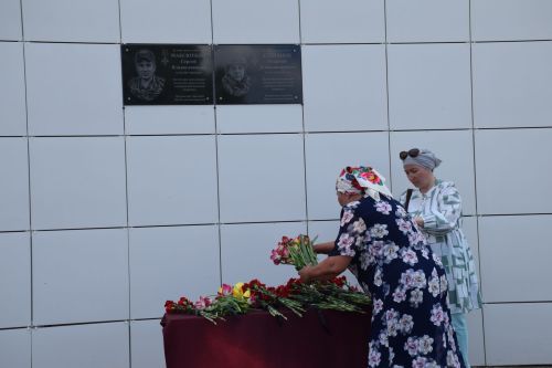 В Якушкине увековечили память погибших героев СВО