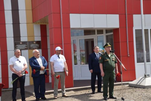 В Якушкине увековечили память погибших героев СВО