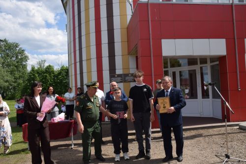 В Якушкине увековечили память погибших героев СВО