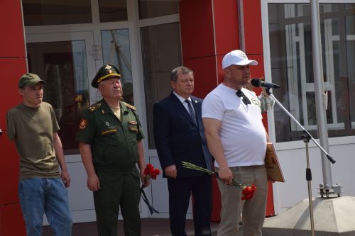 В Якушкине увековечили память погибших героев СВО