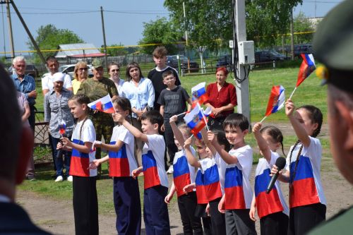 В Якушкине увековечили память погибших героев СВО
