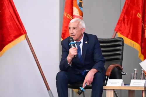Люди, труд, будущее: в Нурлате прошла конференция нефтяников