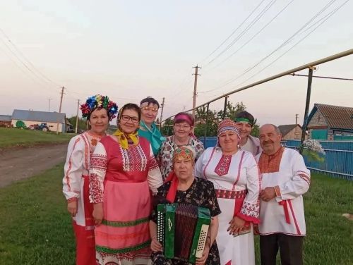 Живая нить традиций: в Вишневой Поляне встретили старинный праздник «Уяв»