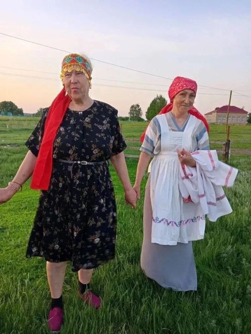 Живая нить традиций: в Вишневой Поляне встретили старинный праздник «Уяв»