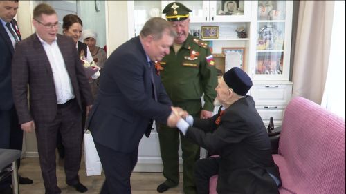 Ветеранов Нурлата поздравили с Днем Победы
