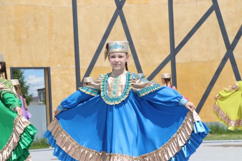 В центральном парке Нурлата ярко и весело отметили День защиты детей