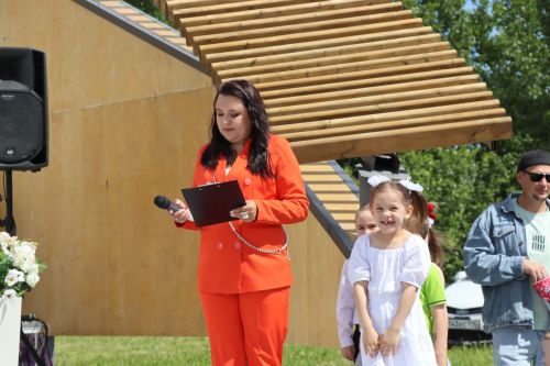 В центральном парке Нурлата ярко и весело отметили День защиты детей