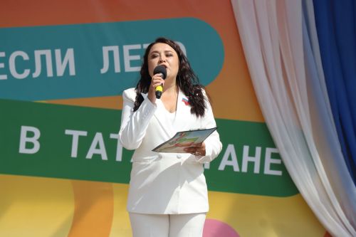 День России в Нурлате отметили масштабным хороводом дружбы