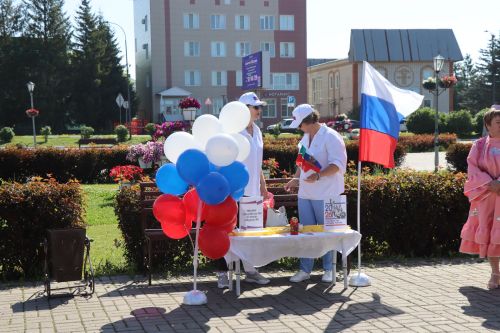 День России в Нурлате отметили масштабным хороводом дружбы