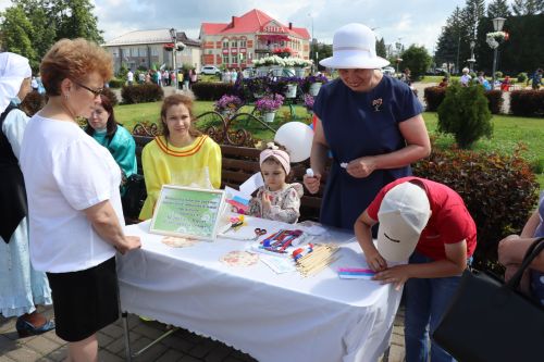 День России в Нурлате отметили масштабным хороводом дружбы