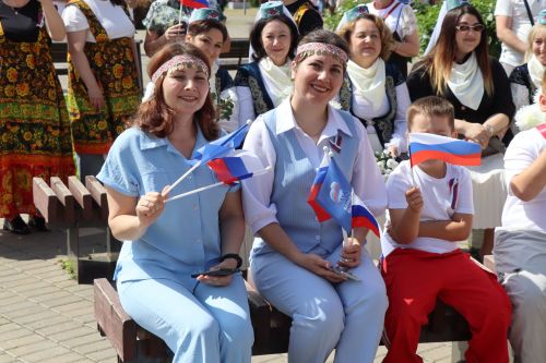 День России в Нурлате отметили масштабным хороводом дружбы