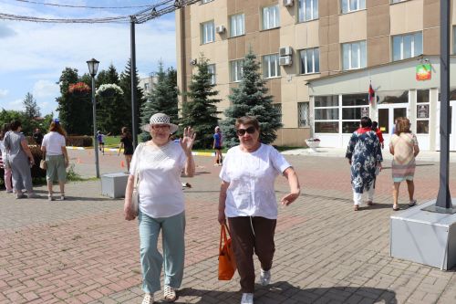День России в Нурлате отметили масштабным хороводом дружбы