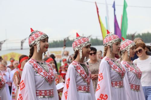 Праздник Уяв в Нурлате: масштабно, душевно и красочно