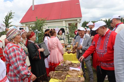 Праздник Уяв в Нурлате: масштабно, душевно и красочно