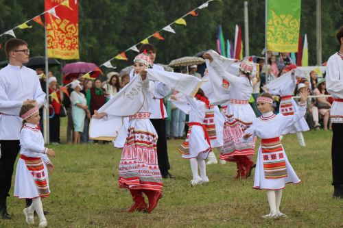 Праздник Уяв в Нурлате: масштабно, душевно и красочно