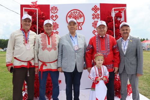 Праздник Уяв в Нурлате: масштабно, душевно и красочно