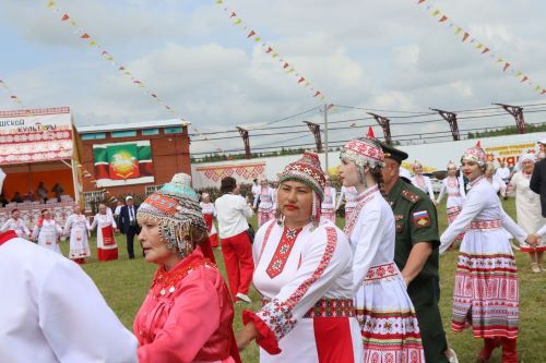 Праздник Уяв в Нурлате: масштабно, душевно и красочно