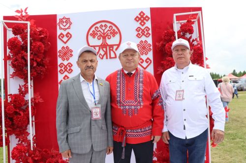 Праздник Уяв в Нурлате: масштабно, душевно и красочно