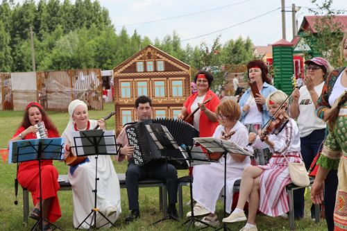 Праздник Уяв в Нурлате: масштабно, душевно и красочно