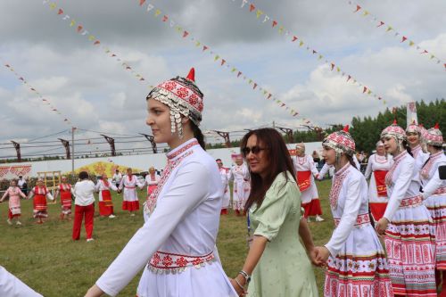 Праздник Уяв в Нурлате: масштабно, душевно и красочно