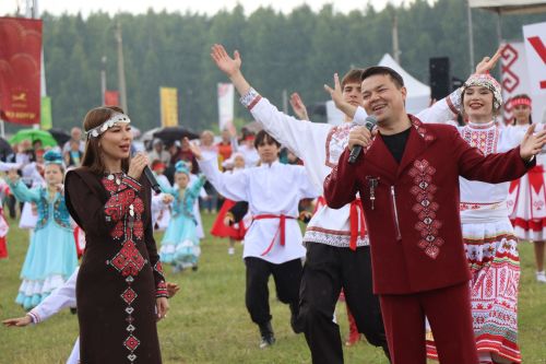 Праздник Уяв в Нурлате: масштабно, душевно и красочно