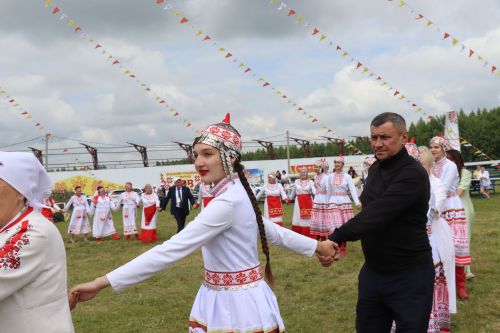 Праздник Уяв в Нурлате: масштабно, душевно и красочно