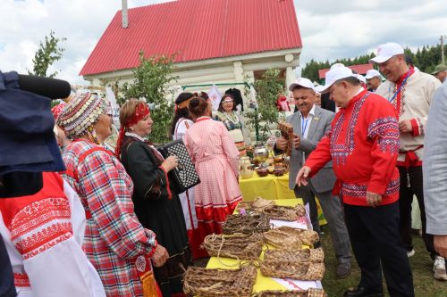Праздник Уяв в Нурлате: масштабно, душевно и красочно