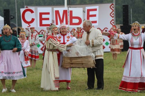 Праздник Уяв в Нурлате: масштабно, душевно и красочно
