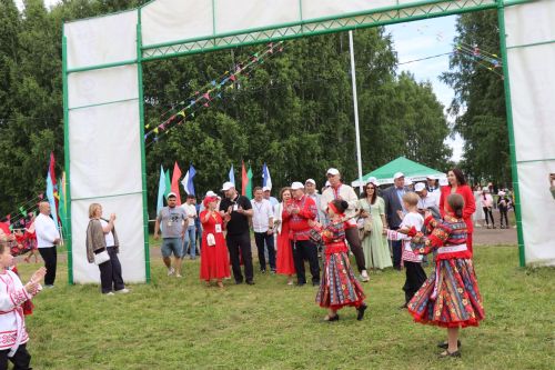 Праздник Уяв в Нурлате: масштабно, душевно и красочно