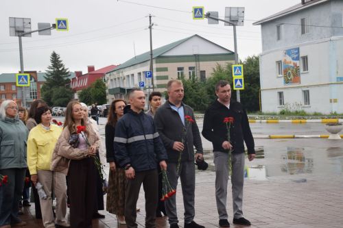 В Нурлате прошел митинг, посвященный Дню памяти и скорби