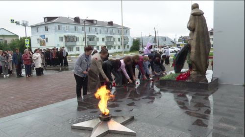 Сегодня, в День памяти и скорби, нурлатцы минутой молчания почтили память погибших земляков